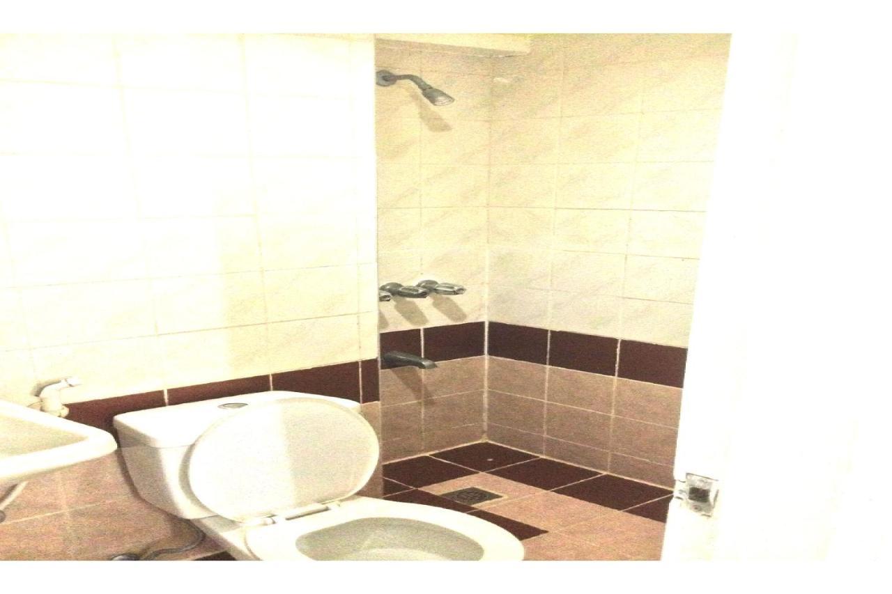 Oyo 817 Vista Apartelle Mandaluyong Eksteriør bilde